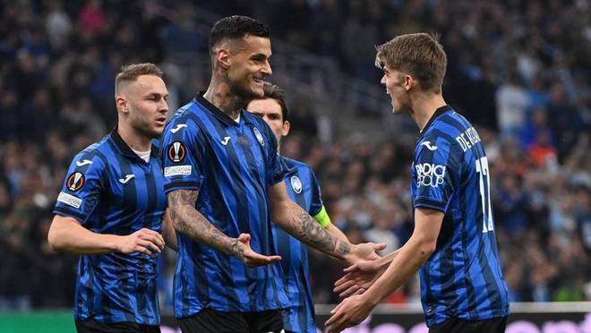 九游网页版入口-清晨皇家马德里备战欧超杯，门线救险细节曝光，更衣室稳定，团队化学反应显著的简单介绍